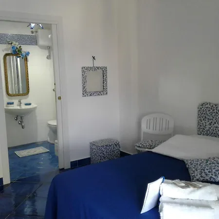 Bed and Breakfast Casa Blu Cobalto Maiori Exterior foto